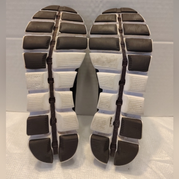 On Cloud 5, Women's # 7 US, Running Shoes - Picture 10 of 12